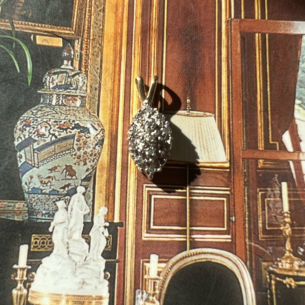 Vintage gold pendant